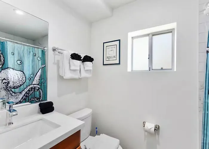 Dtph Cozy Corner - Pool & Parking *